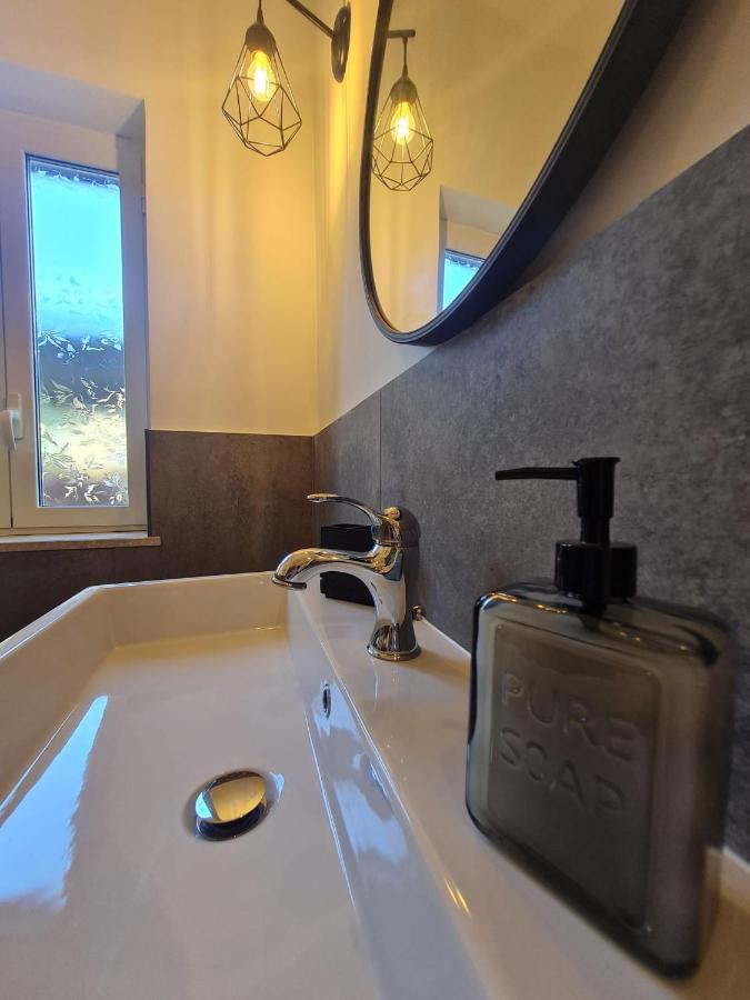 Il Nido Casa Indipendente A Fiumicino Self Check In Villa ภายนอก รูปภาพ